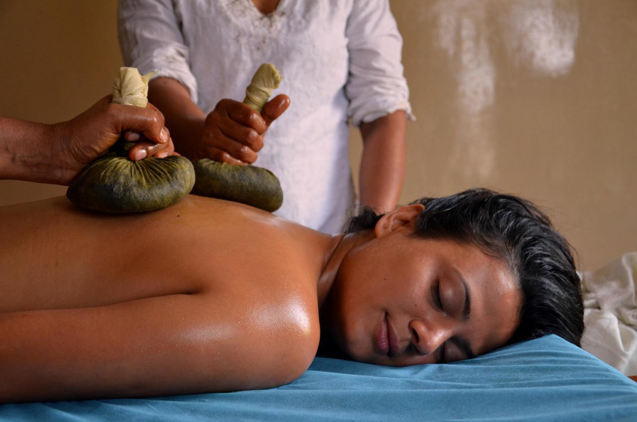 Ganga Vatika Ayurveda Bhavan Hotel Rishīkesh Екстериор снимка