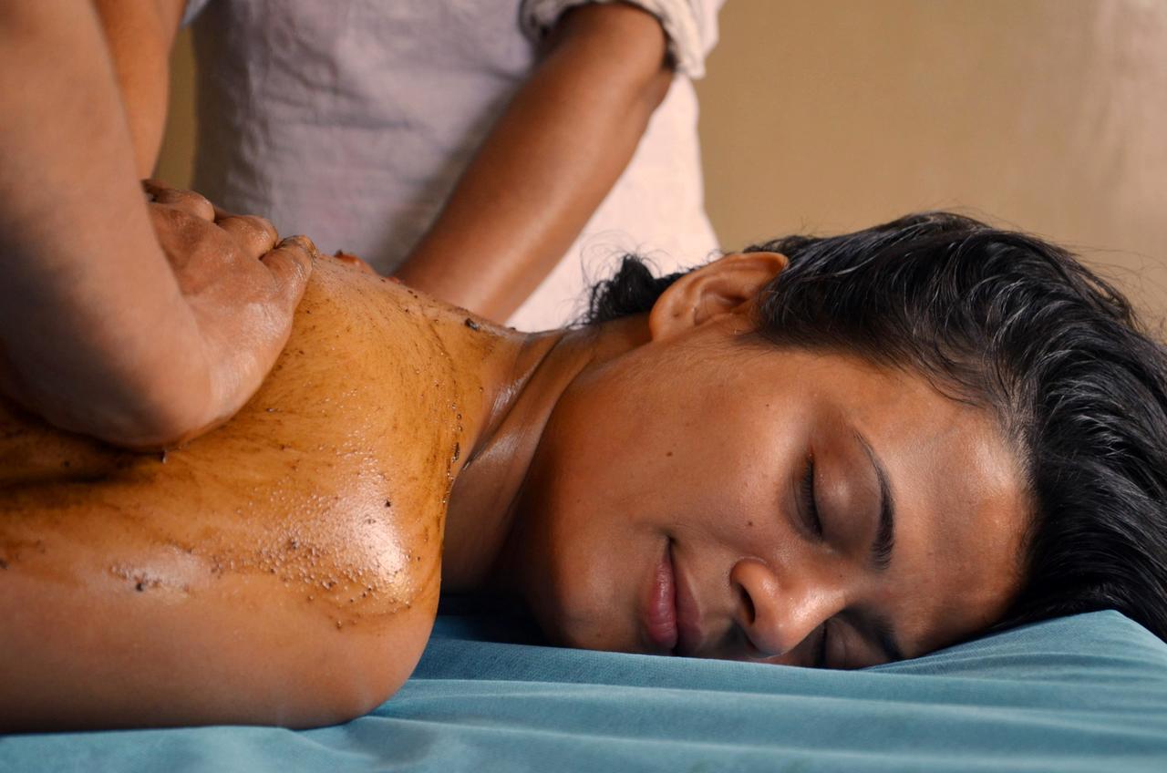 Ganga Vatika Ayurveda Bhavan Hotel Rishīkesh Екстериор снимка